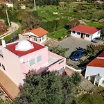 Charming House In With Shared Pool Holiday home *